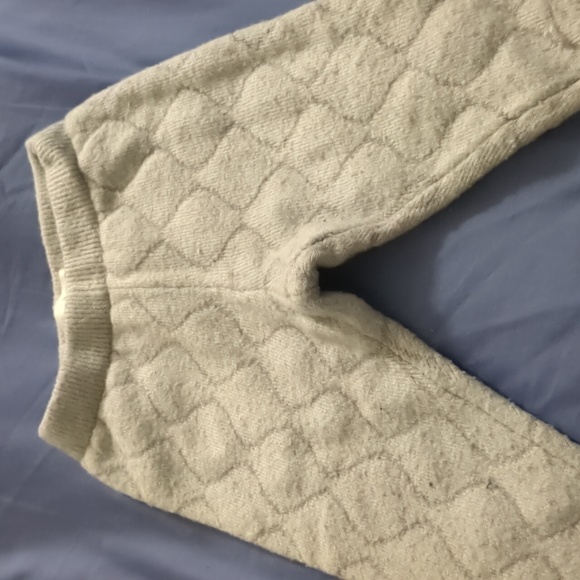 Zara Pants - Picture 2 of 5